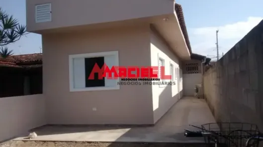 Casa com 2 Quartos à venda, 68m² no Jaraguá, Caraguatatuba