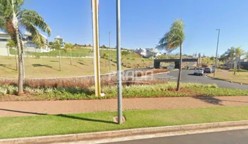 Lote/Terreno à venda, 301m² no Granja Marileusa, Uberlândia