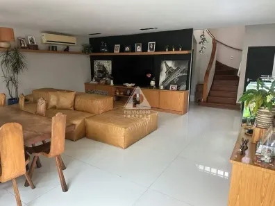 Casa com 5 Quartos à venda, 235m² no Tijuca, Rio de Janeiro