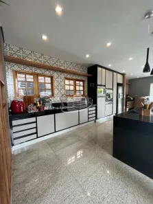 Sobrado com 3 Quartos à venda, 215m² no Condomínio Quinta da Baroneza II, Bragança Paulista