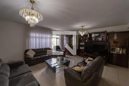 Casa com 3 Quartos à venda, 343m² no Vila Costa Melo, São Paulo