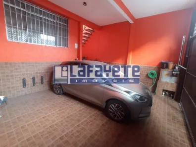 Sobrado com 4 Quartos à venda, 144m² no Centro, Diadema