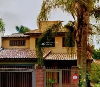 Casa com 3 Quartos para alugar, 400m² no Ipanema, Porto Alegre
