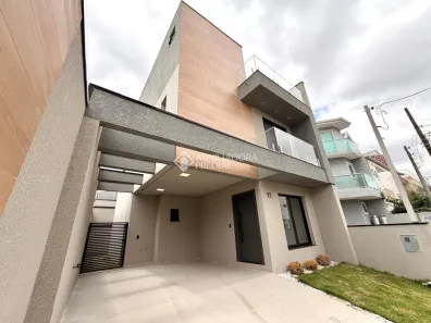 Sobrado com 3 Quartos à venda, 149m² no Pinheirinho, Curitiba