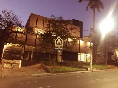 Prédio Comercial para alugar, 680m² no Floresta, Belo Horizonte
