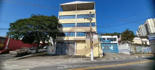 Prédio Comercial para alugar, 2200m² no Umuarama, Osasco