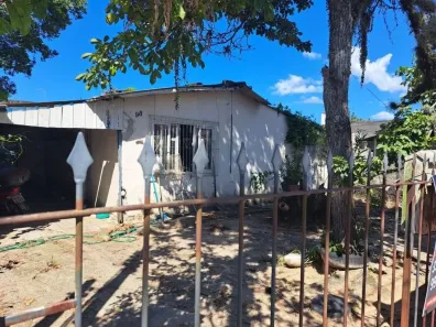Casa com 2 Quartos à venda, 80m² no Caminho Novo, Palhoça