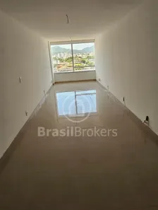 Sala Comercial com 1 Quarto à venda, 33m² no Taquara, Rio de Janeiro