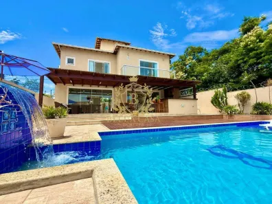 Casa com 4 Quartos à venda, 200m² no Caravelas, Armação dos Búzios