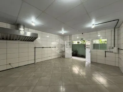 Ponto Comercial para alugar, 30m² no Santa Cecília, Porto Alegre