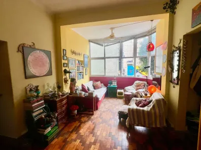Apartamento com 2 Quartos à venda, 70m² no Leme, Rio de Janeiro