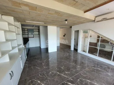 Casa com 2 Quartos para alugar, 110m² no Vila Conceição, Porto Alegre
