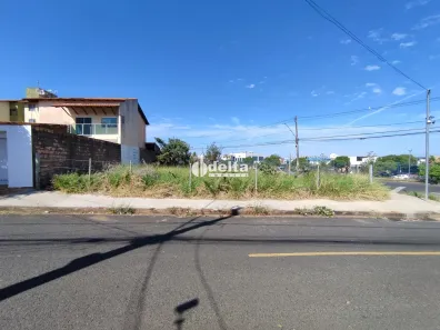 Lote/Terreno à venda, 284m² no Granada, Uberlândia