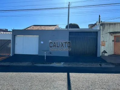 Casa com 2 Quartos à venda, 400m² no Tibery, Uberlândia