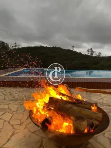 Fazenda/Sítio com 3 Quartos à venda, 550m² no Área Rural de Paraibuna, Paraibuna