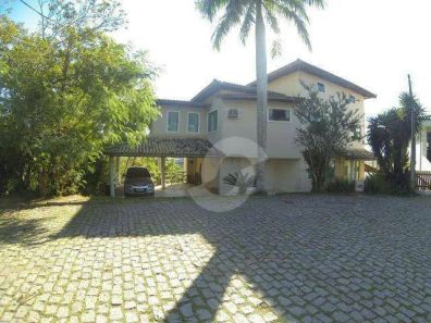 Casa de Condomínio com 3 Quartos à venda, 230m² no Badu, Niterói