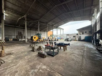 Galpão/Depósito/Armazém para alugar, 2500m² no Macuco, Santos