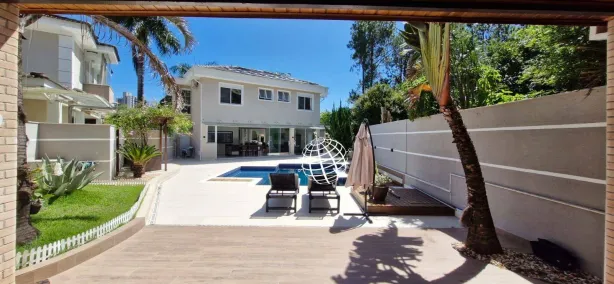 Casa de Condomínio com 4 Quartos à venda, 430m² no Jardim Floresta, Atibaia
