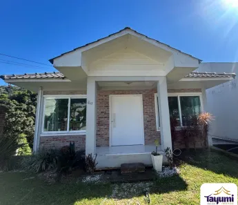 Casa com 3 Quartos para alugar, 179m² no Santo Inácio, Santa Cruz do Sul