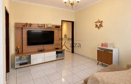Casa com 3 Quartos à venda, 134m² no Jardim das Oliveiras, Jacareí