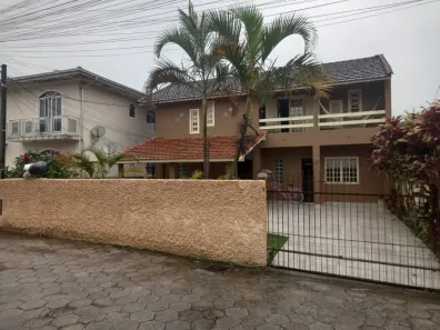 Casa com 4 Quartos à venda, 240m² no Praia João Rosa, Biguaçu