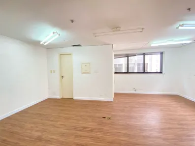 Sala Comercial à venda, 40m² no Vila Olímpia, São Paulo