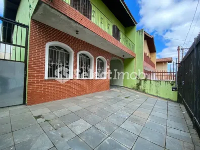 Sobrado com 3 Quartos à venda, 219m² no Vila Guarani, Mauá