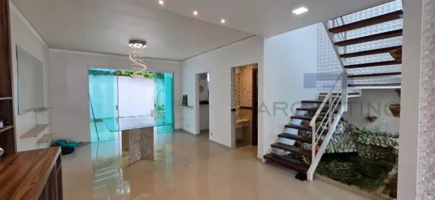 Sobrado com 3 Quartos para alugar, 137m² no Vila Rei, Mogi das Cruzes