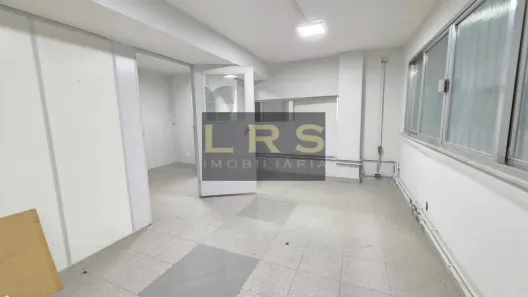 Ponto Comercial para alugar, 168m² no Benfica, Rio de Janeiro