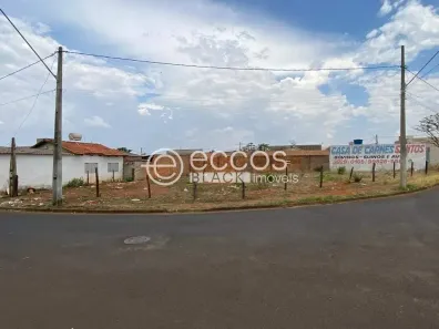 Lote/Terreno à venda, 588m² no Cidade Jardim, Uberlândia
