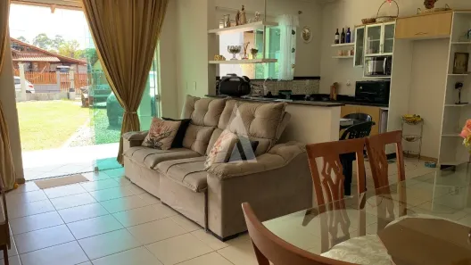 Casa com 3 Quartos à venda, 120m² no Boa Vista, Joinville