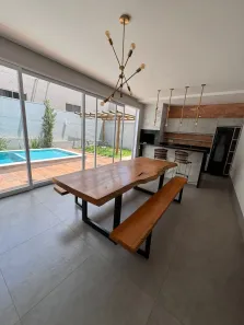 Casa de Condomínio com 3 Quartos para alugar, 210m² no Condomínio Belvedere, Cuiabá