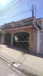 Sobrado com 3 Quartos para alugar, 150m² no Parque Suzano, Suzano