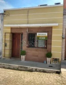 Casa com 1 Quarto à venda, 63m² no Castro Alves, Bagé