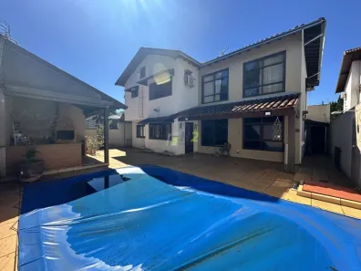 Casa de Condomínio com 4 Quartos à venda, 350m² no Núcleo Residencial Presidente Geisel, Bauru