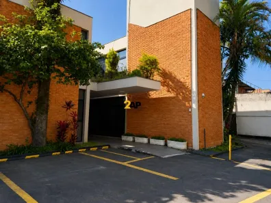 Prédio Comercial para alugar, 946m² no Santo Amaro, São Paulo