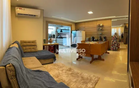 Casa com 5 Quartos à venda, 272m² no Embaré, Santos