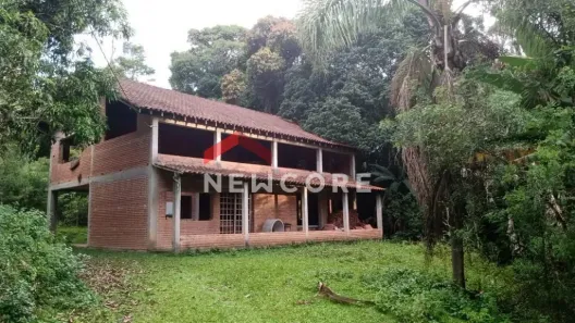 Fazenda/Sítio com 8 Quartos à venda, 401m² no Sítio Pinheiros, Itapecerica da Serra