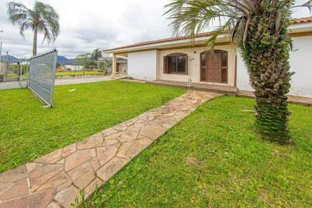 Imóvel Comercial para alugar, 123m² no Camobi, Santa Maria