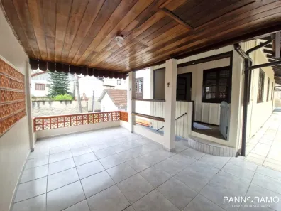 Casa com 3 Quartos para alugar, 120m² no Velha, Blumenau