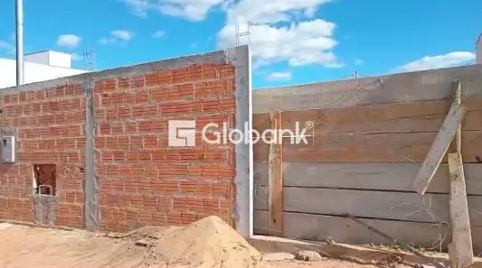 Lote/Terreno à venda, 180m² no Loteamento Novo Primavera, Montes Claros