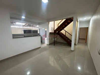 Sobrado com 3 Quartos para alugar, 140m² no Parque Residencial Jundiaí, Jundiaí