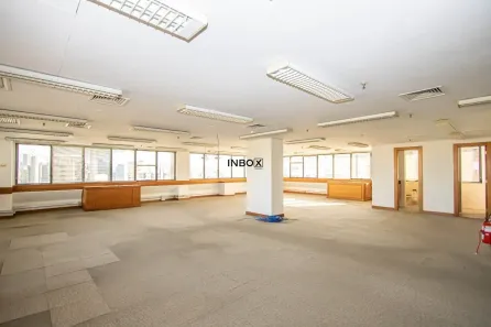 Sala Comercial para venda ou aluguel, 380m² no Auxiliadora, Porto Alegre