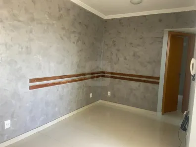 Apartamento com 2 Quartos à venda, 47m² no Segismundo Pereira, Uberlândia