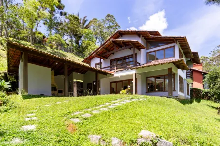 Casa de Condomínio com 4 Quartos à venda, 276m² no Carlos Guinle, Teresópolis
