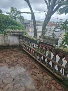 Casa com 3 Quartos à venda, 117m² no Jardim Beatriz, Taboão da Serra