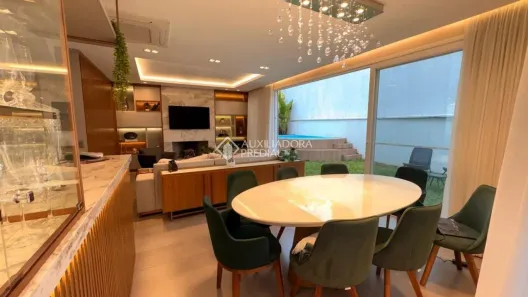 Casa de Condomínio com 3 Quartos à venda, 212m² no Teresópolis, Porto Alegre