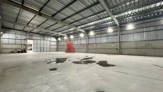 Galpão/Depósito/Armazém para alugar, 800m² no Barra do Rio, Itajaí