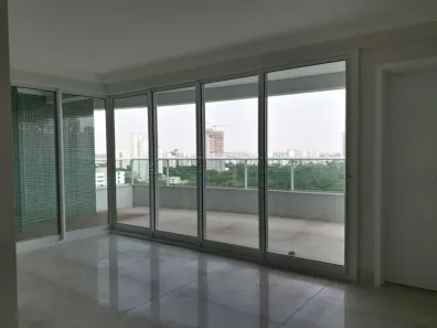 Apartamento com 3 Quartos para alugar, 112m² no Zona 01, Maringá
