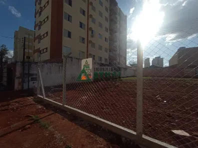 Lote/Terreno à venda, 2400m² no Vitória, Londrina